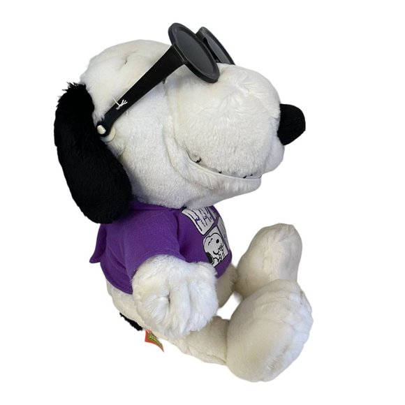 Vintage Hasbro Peanuts Stuffed Toy Laughing Snoopy Movable Shades 1999 - Picture 7 of 7